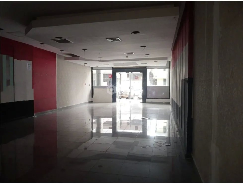 LOCAL COMERCIAL OBARRIO PLAZA TIME SQUARE 130M PLANTA BAJA YY