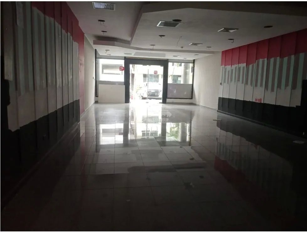 LOCAL COMERCIAL OBARRIO PLAZA TIME SQUARE 130M PLANTA BAJA YY