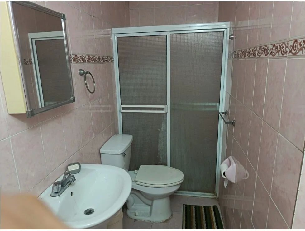 SE VENDE CASA BETANIA 285M 5 HABITACIONES TERRAZA AMPLIA CERCADA