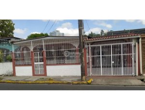 Single Family House for sale in Tumba Mu...