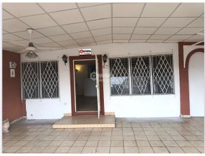 Single Family House for sale in Tumba Mu...