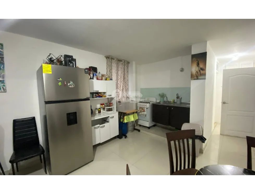 SE VENDE CASA VILLA DE LAS FUENTES  380 M 4 HABITACIONES 3 BAÑOS