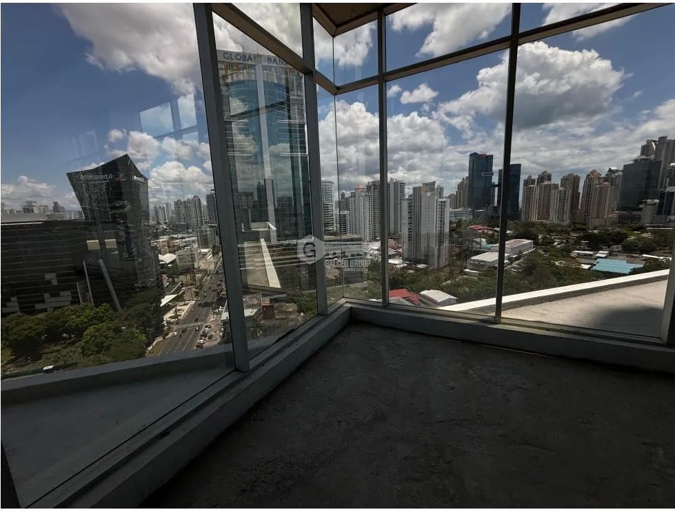 OFICINA EN EL TORNILLO PANAMA  REVOLUTION F&F TOWER 1,122M