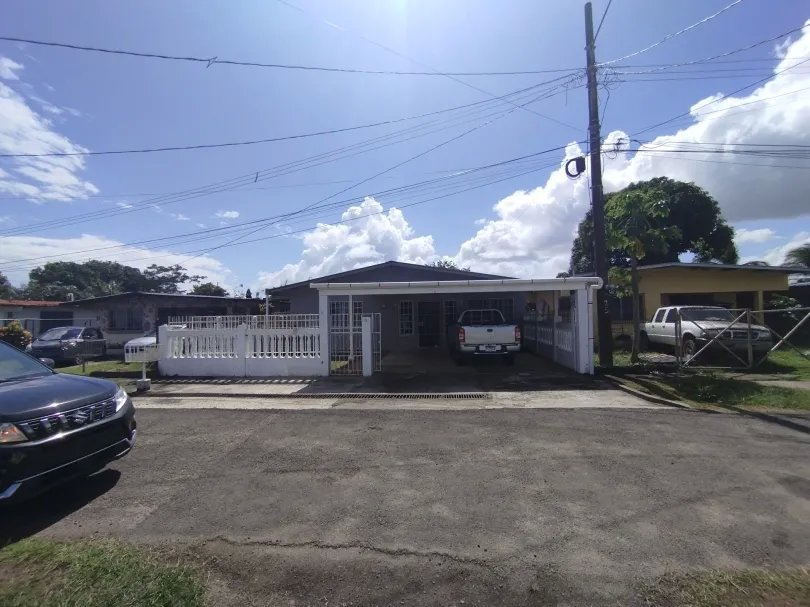 Single Family Detached For Sale in Barriada Cuarto Centenario