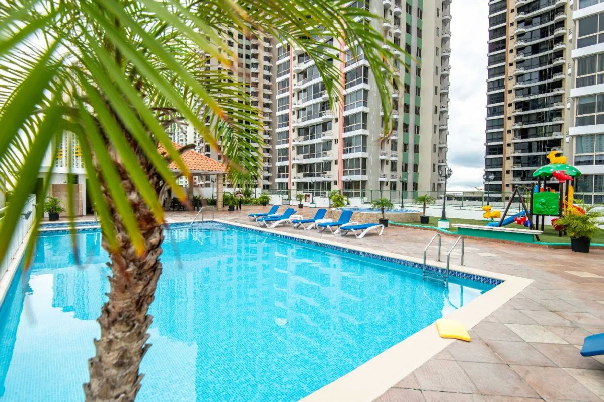 Apartment For Sale in Calle 78 Sur