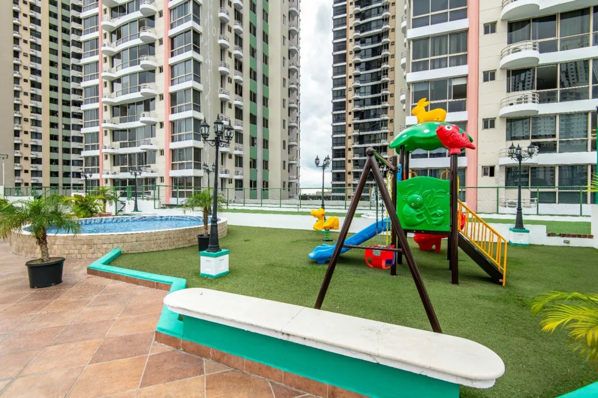 Apartment For Sale in Calle 78 Sur