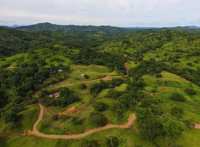 Ranch For Sale in Cative