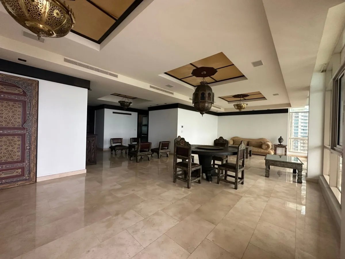 Venta apartamento PH Pacific Point
