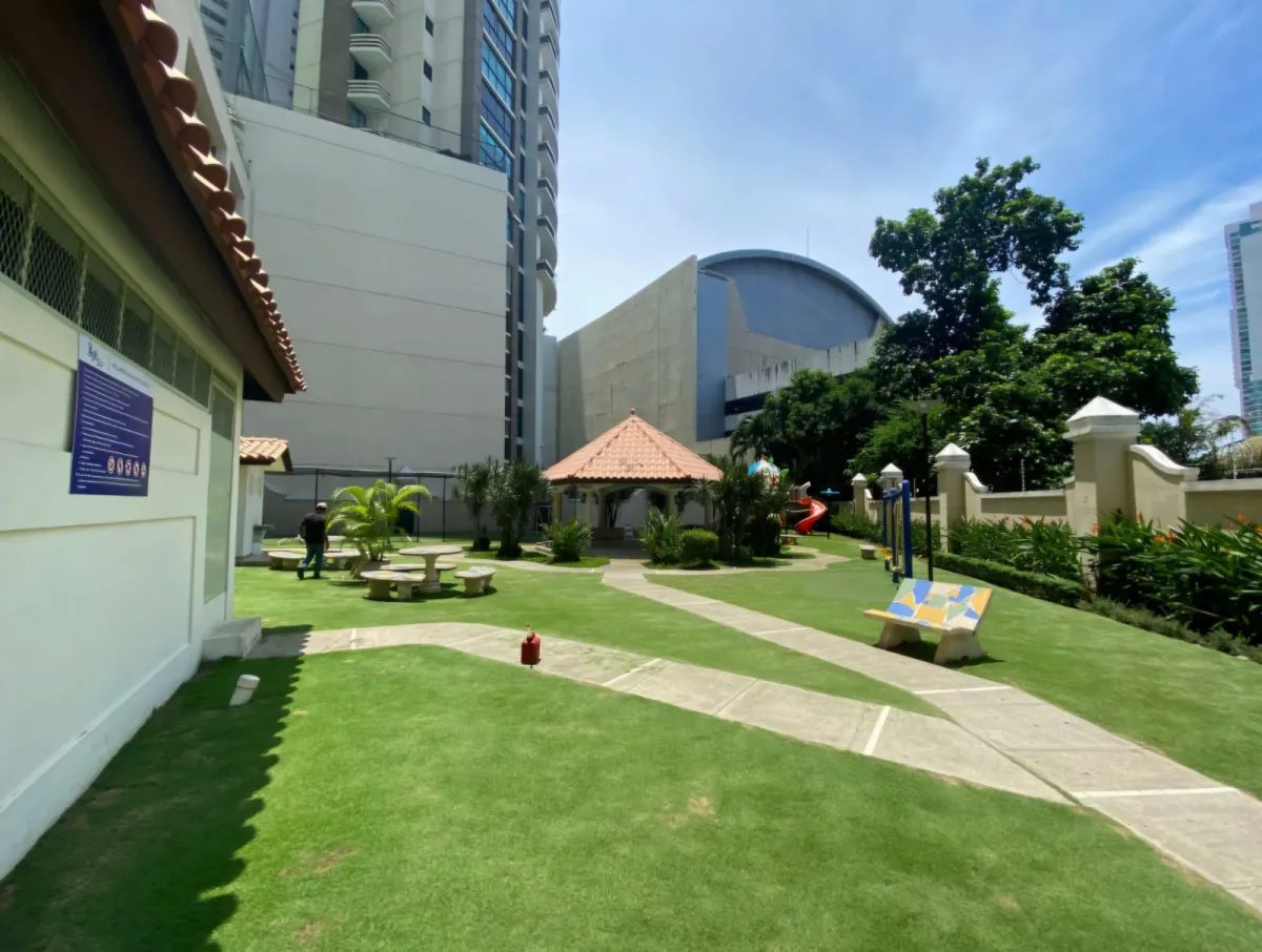 Venta de apartamento en PH Pacific Star, Punta Pacífica