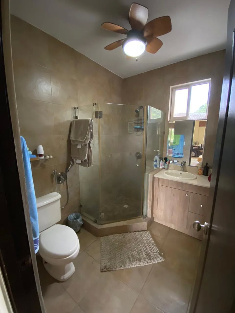 Venta o alquiler de casa en Clayton