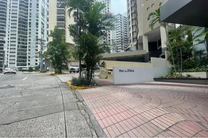 Vendo lujoso apartamento en Punta Paitilla