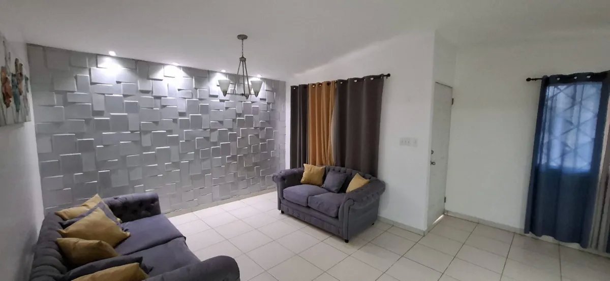 Alquiler de Casa en Residencial Verde Real, La Chorrera, Barrio Colón