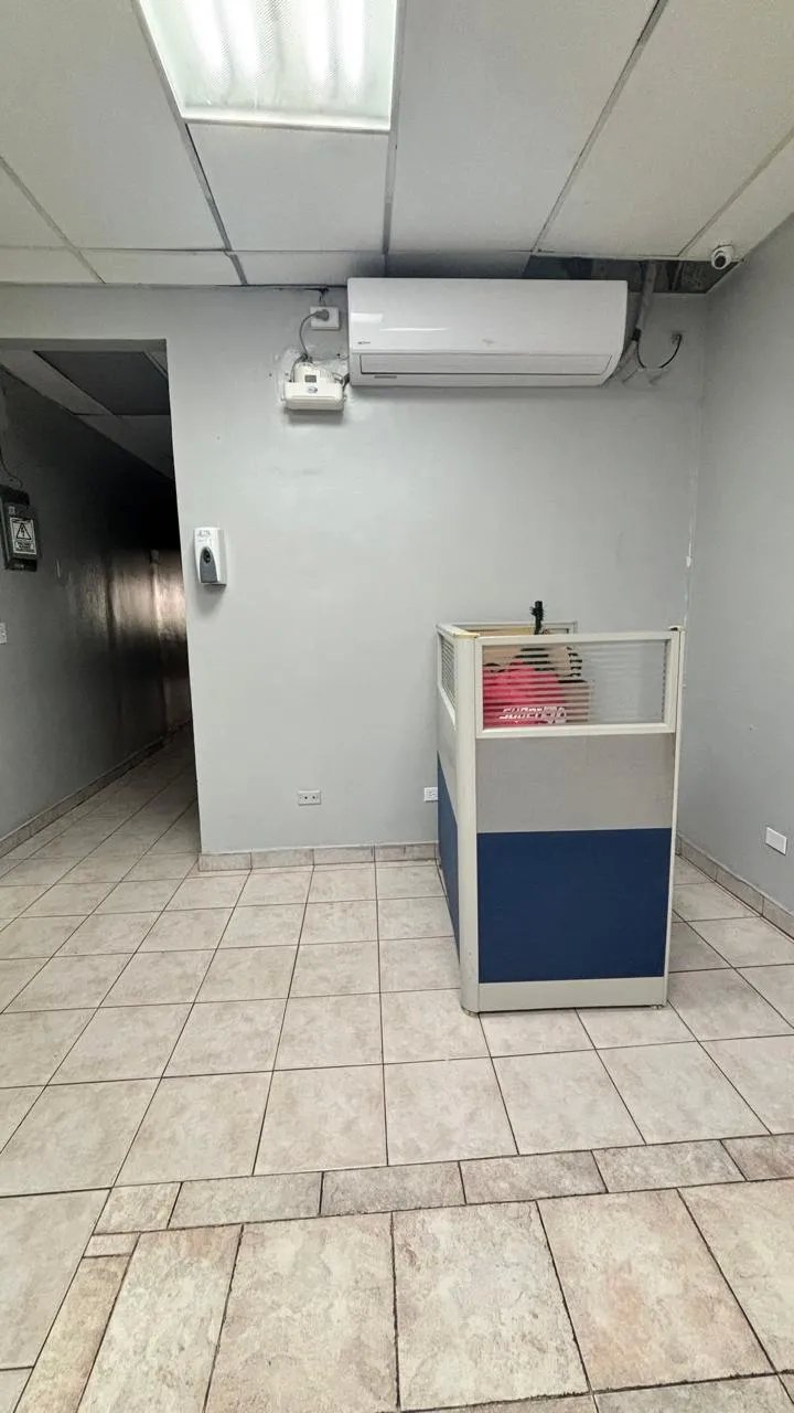 Alquiler de local en Planta Alta en Vista Hermosa