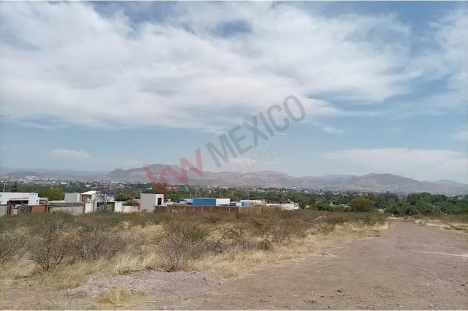 Unimproved Land Off Market in Ex Hacienda de Cuevas, Guanajuato.