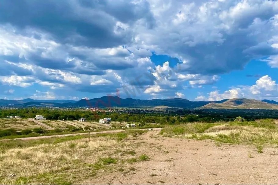 Unimproved Land Off Market in Ex Hacienda de Cuevas, Guanajuato.