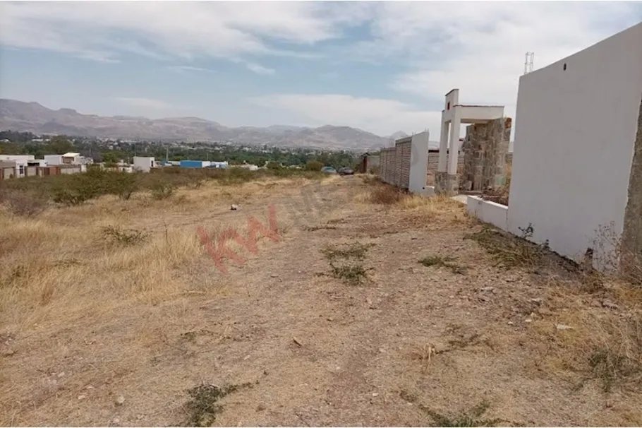 Unimproved Land Off Market in Ex Hacienda de Cuevas, Guanajuato.