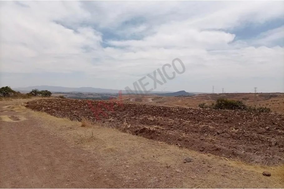 Unimproved Land Off Market in Ex Hacienda de Cuevas, Guanajuato.