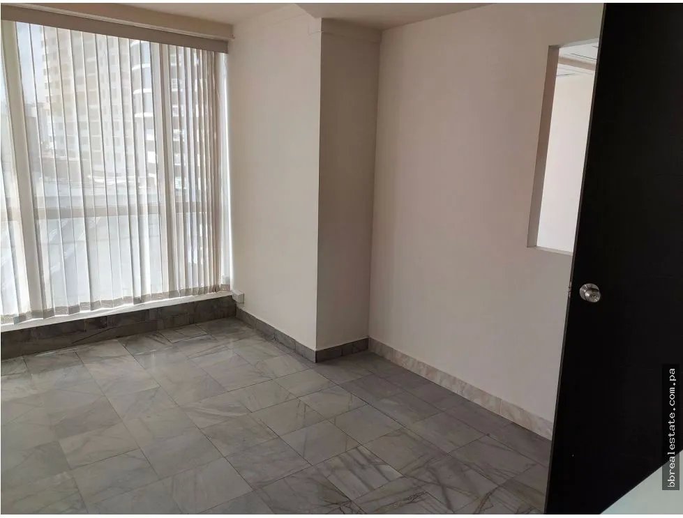 Venta de Oficina en Torre BAC, Avenida Balboa