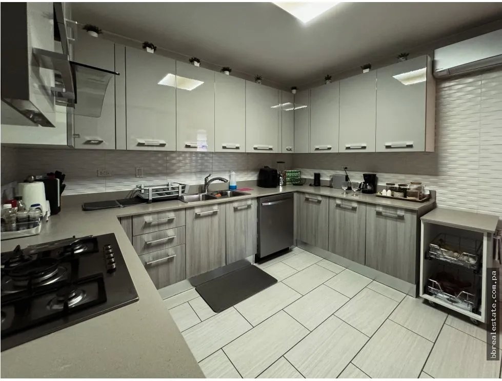 Venta de apartamento en San Francisco, PH The Towers Residences