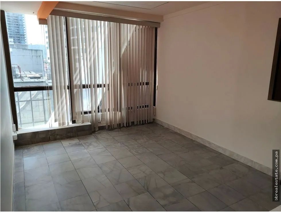 Venta de Oficina en Torre BAC, Avenida Balboa
