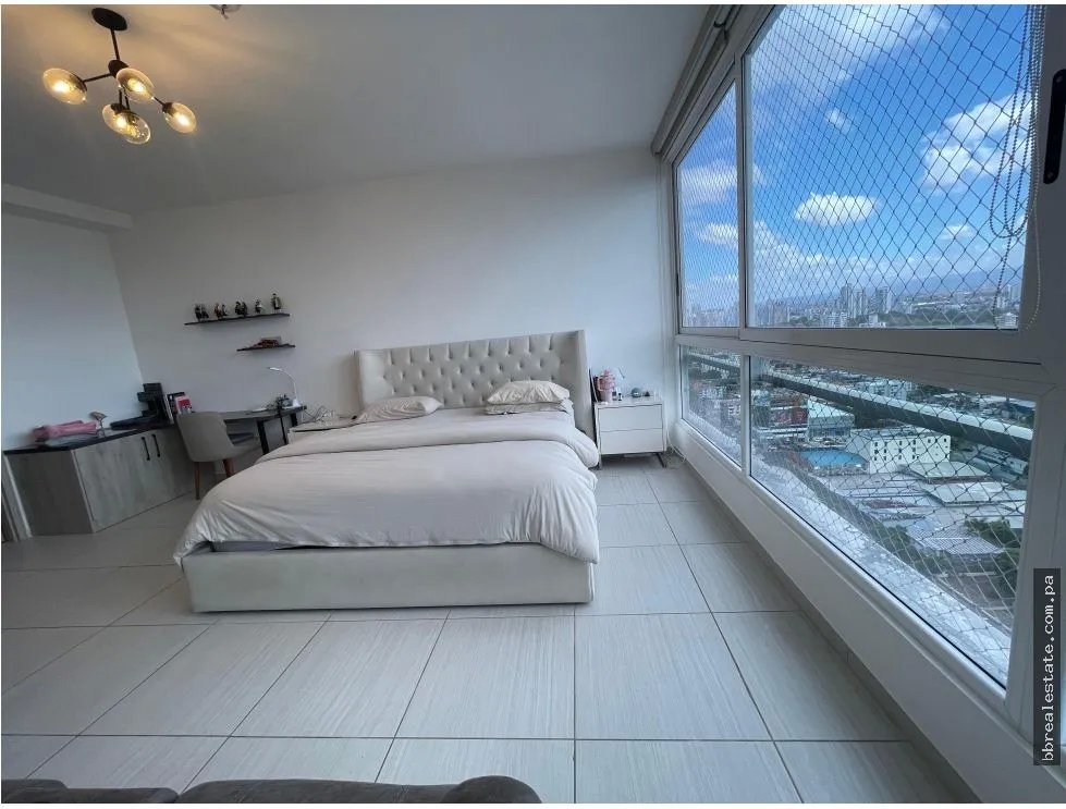 Venta de Apartamento en PH The Towers, San Francisco