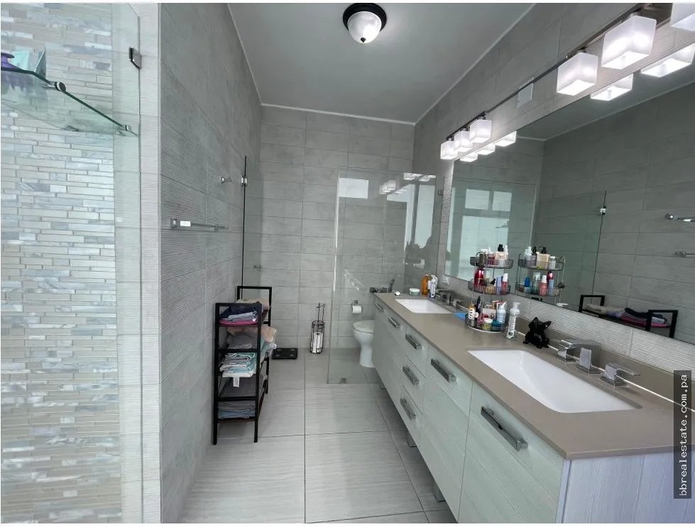Venta de Apartamento en PH The Towers, San Francisco