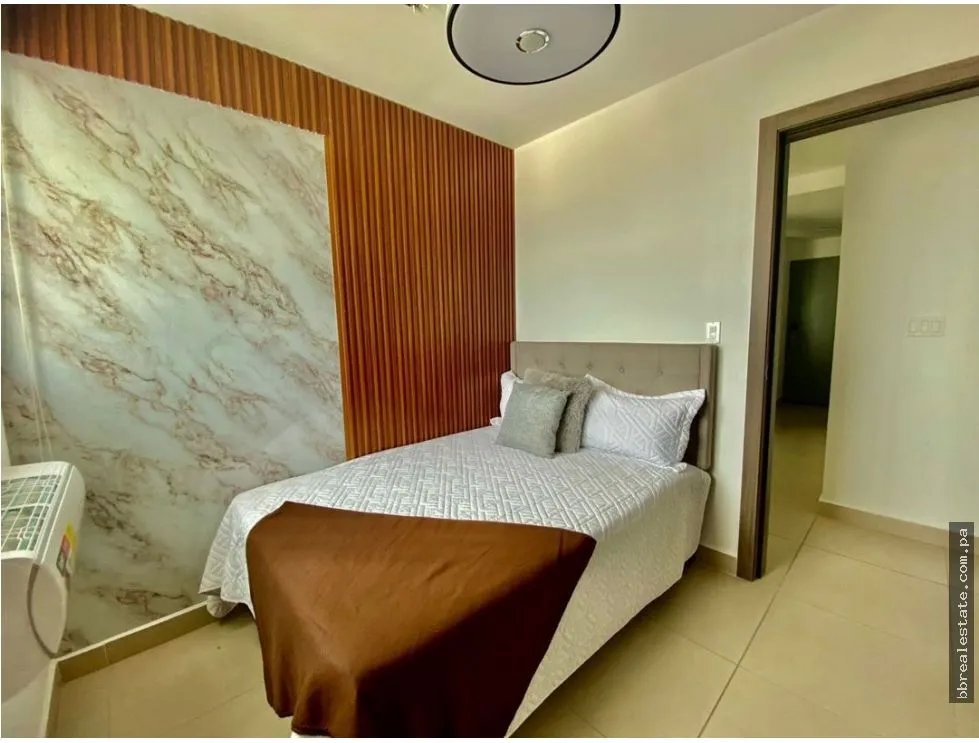Venta de apartamento en 12 de Octubre, Ph CenterPoint