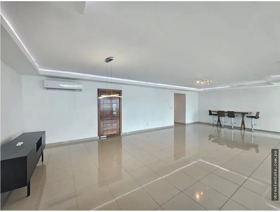 Apartment for sale in Panama
