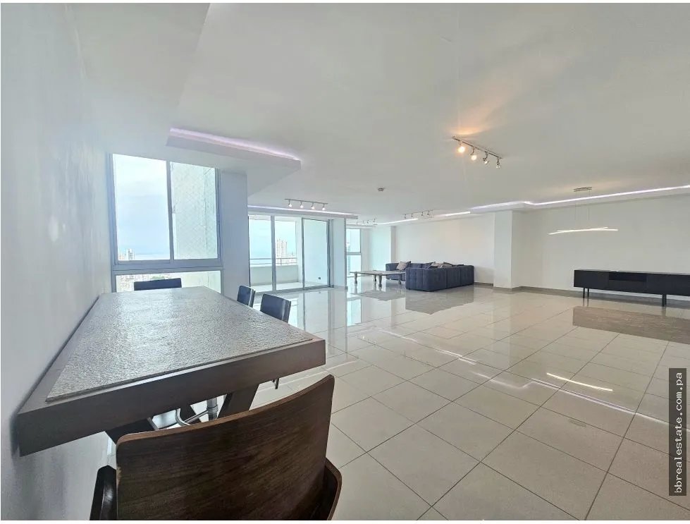Apartment for sale in Panama