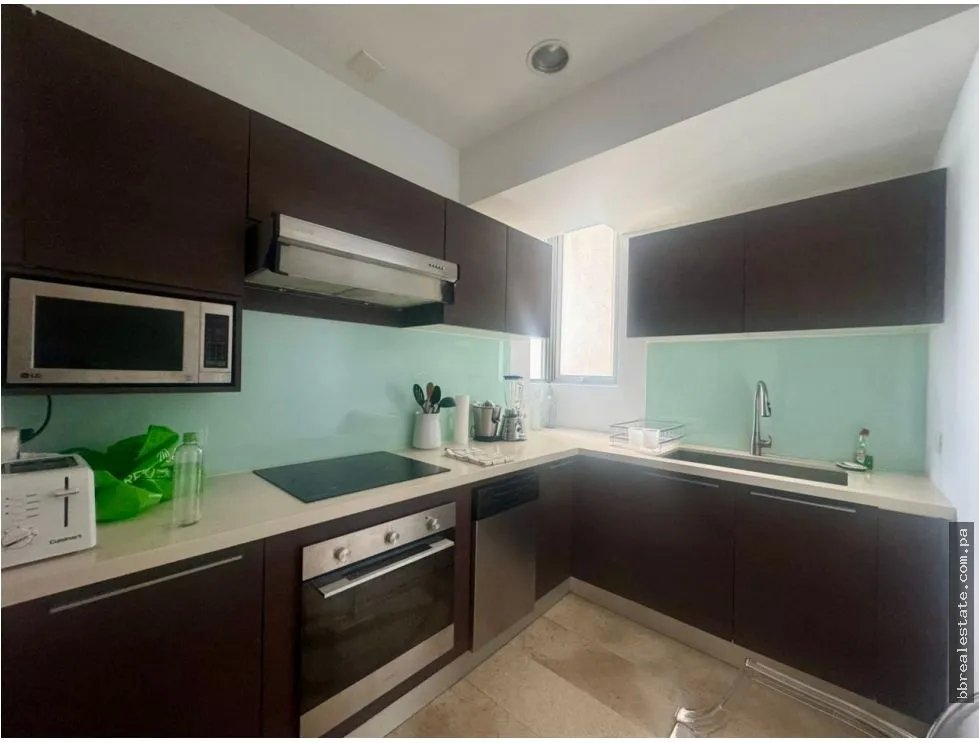 Alquiler de Apartamento Amoblado en PH Yoo, Avenida Balboa