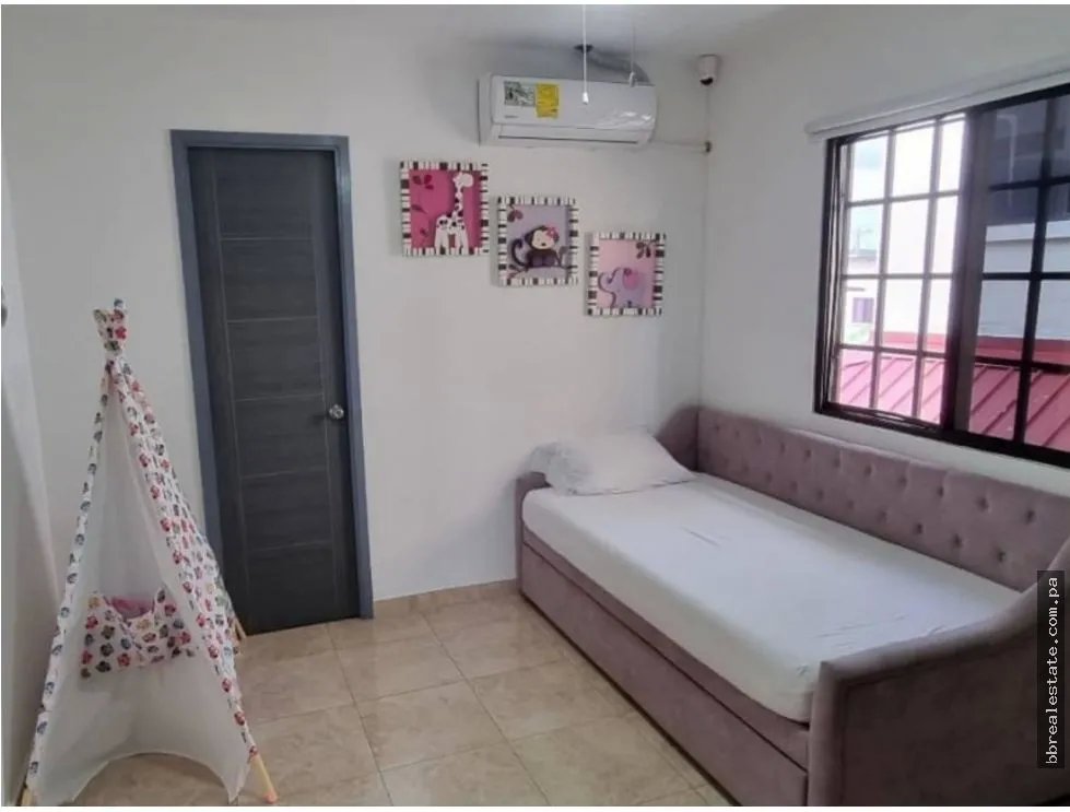 Venta de casa en Las Cumbres, Ph Vistas del Lago