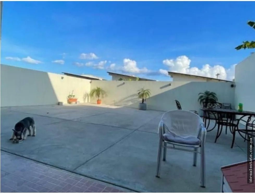 Venta de casa en Las Cumbres, Ph Vistas del Lago