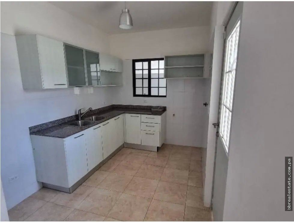 Venta de casa en Las Cumbres, Ph Vistas del Lago