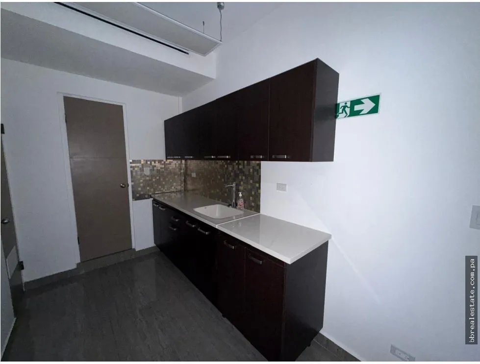 Alquiler de Oficina en Torre Bicsa, Av. Balboa