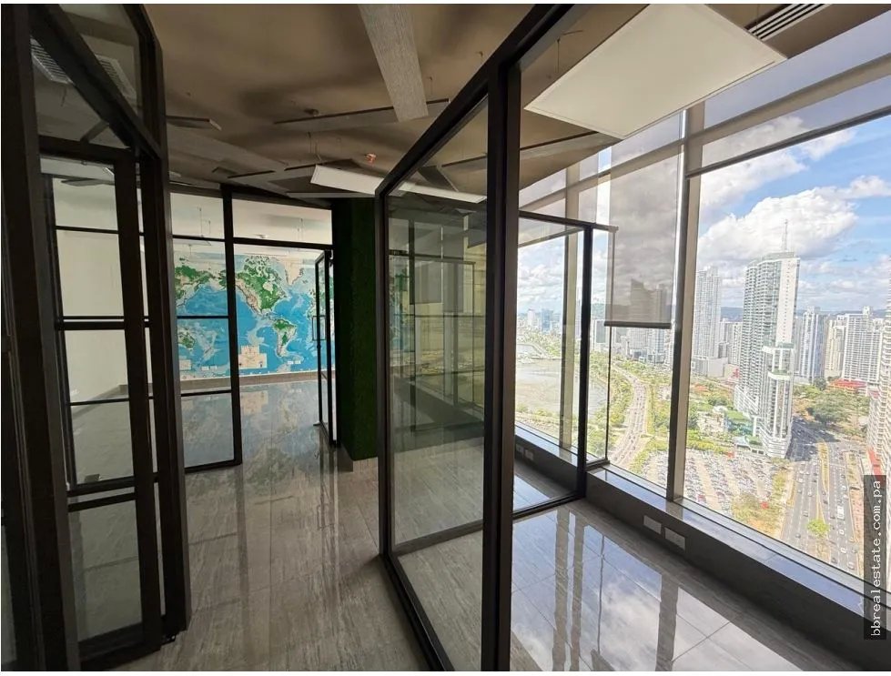 Alquiler de Oficina en Torre Bicsa, Av. Balboa