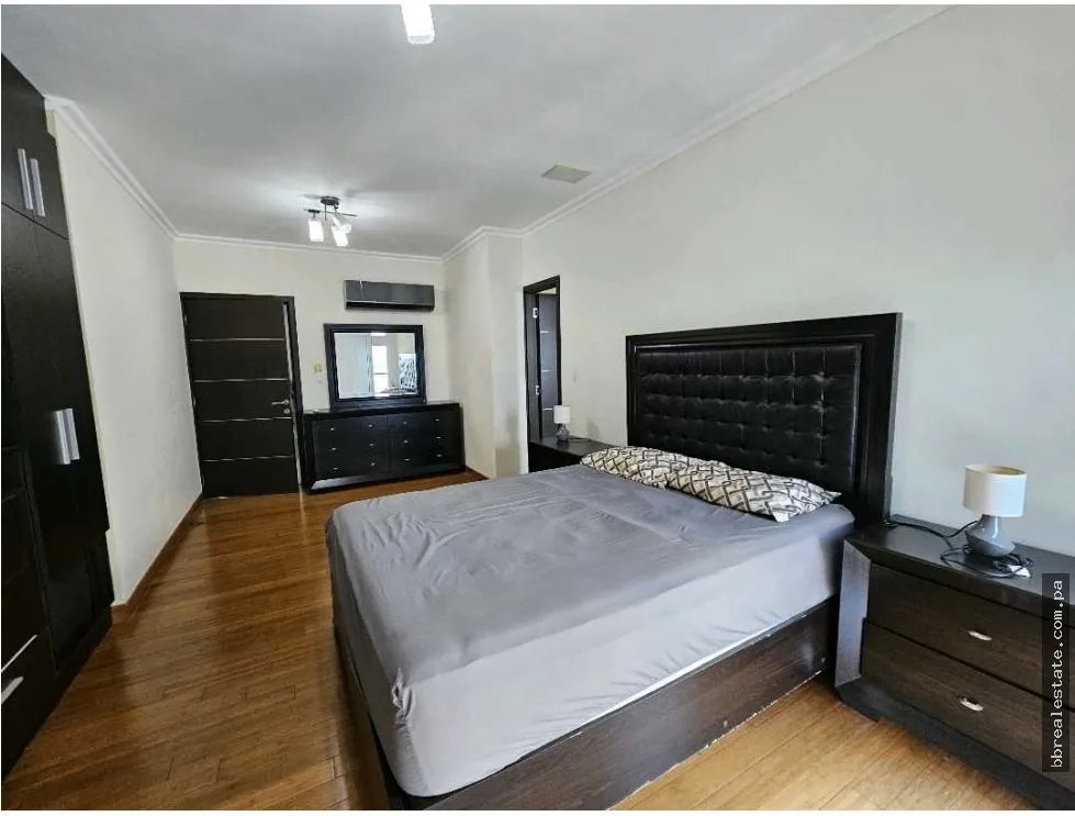 Apartment for sale in Panama