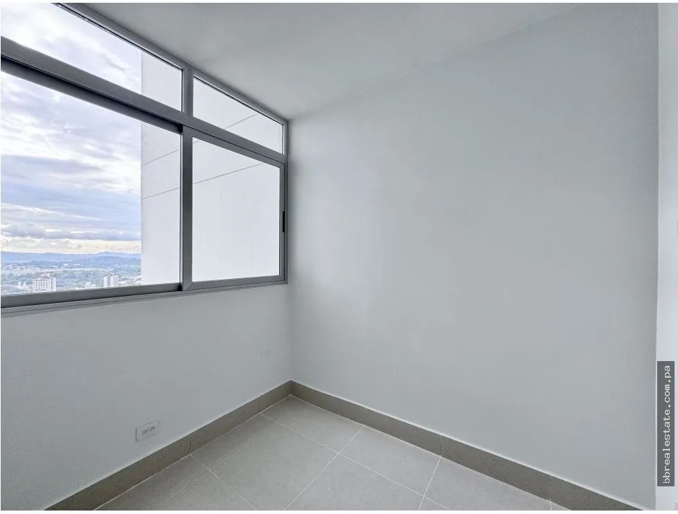 Alquiler de Apartamento en PH Costanera, Avenida Balboa