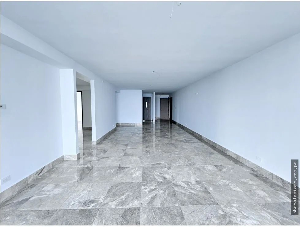 Alquiler de Apartamento en PH Costanera, Avenida Balboa