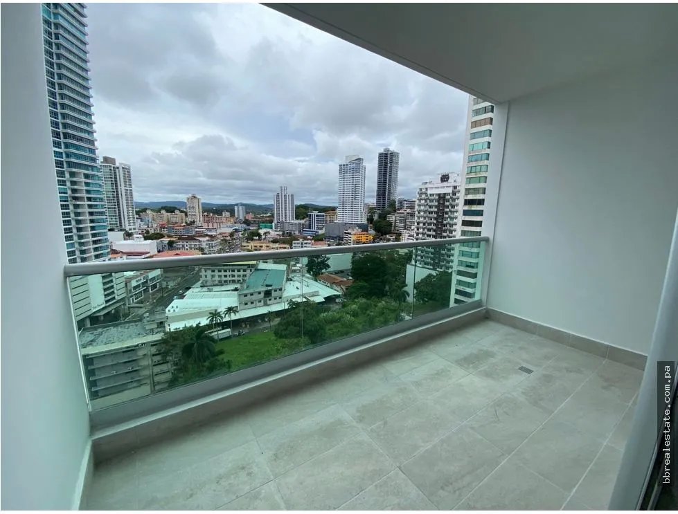 Venta De Apartamento en PH Costanera, Avenida Balboa