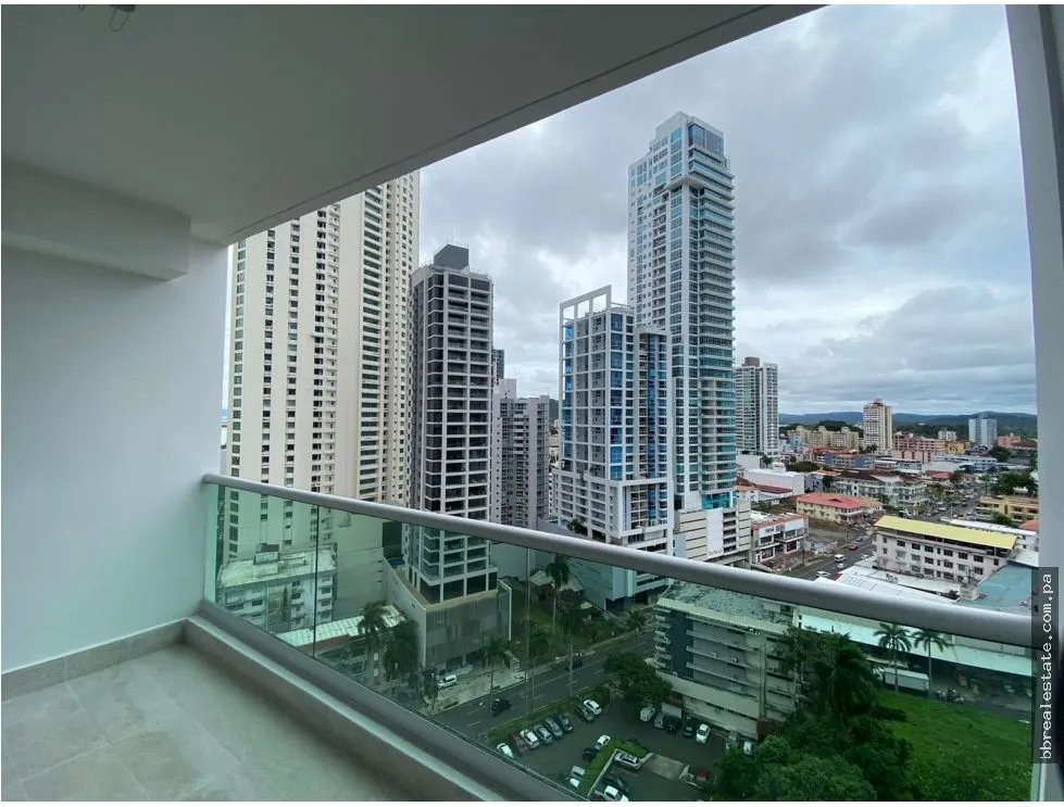 Venta De Apartamento en PH Costanera, Avenida Balboa
