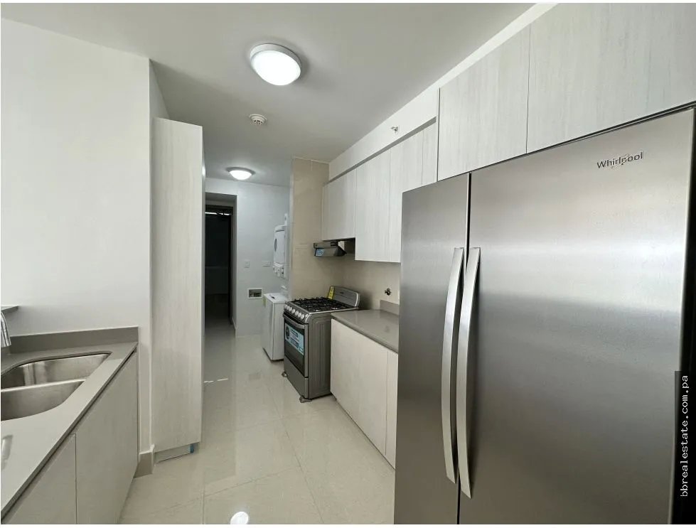 Venta De Apartamento en PH Costanera, Avenida Balboa