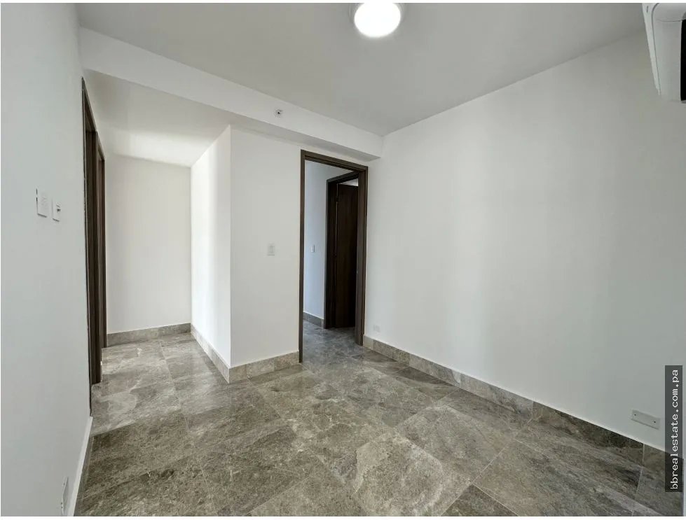 Venta De Apartamento en PH Costanera, Avenida Balboa