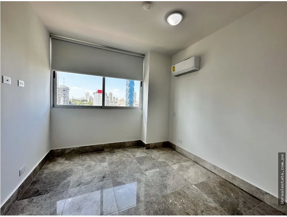 Venta De Apartamento en PH Costanera, Avenida Balboa