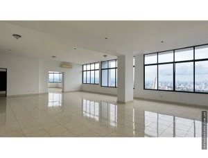 Venta de apartamento en Ph Elite 400, Do...