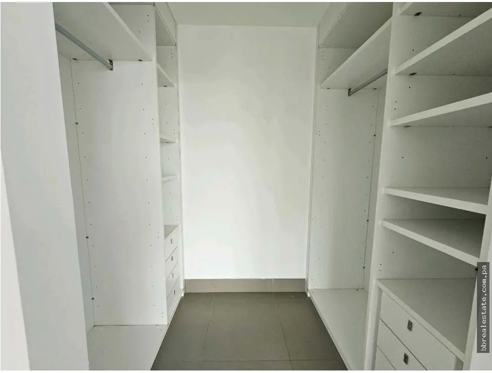 Apartment for sale in Panama