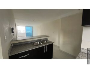 Venta de apartamento en Parque Lefevre, ...