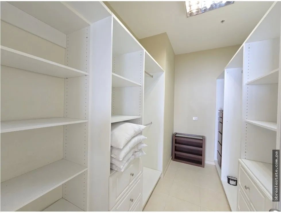 Apartment for sale in Panama