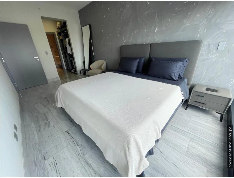 Apartment for sale in Panama