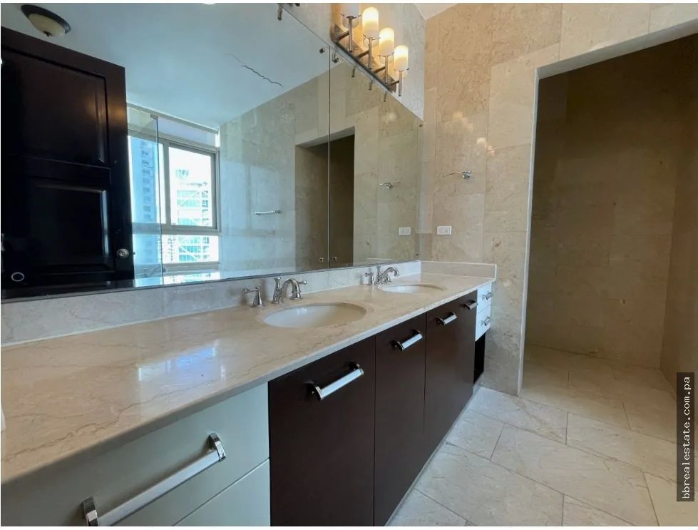 Apartment for sale in Panama