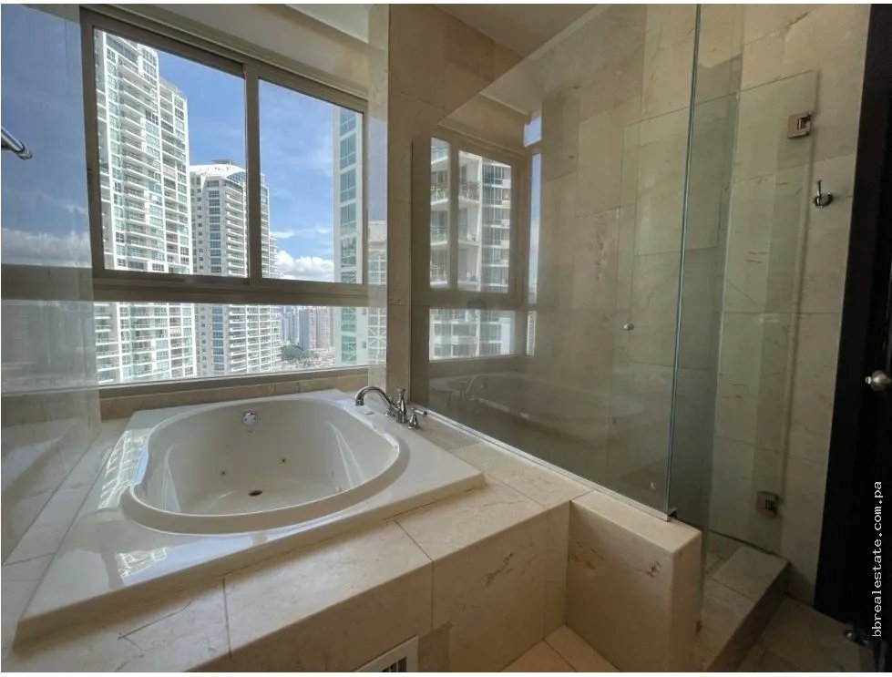 Apartment for sale in Panama